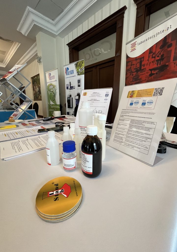 Pomiar pH: pehametryczne certyfikowane materiały odniesienia (CRM) w badaniach